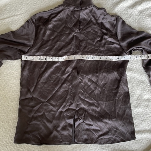 Vince pure silk blouse - Picture 5 of 9